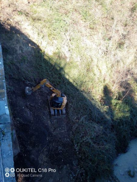 Pulizia alvei fluviali