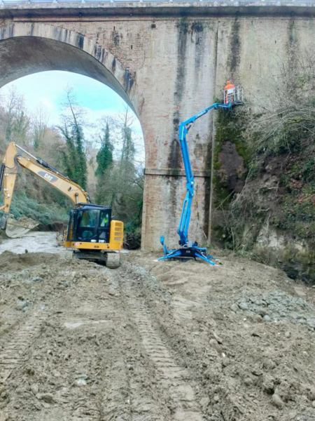 Pulizia alvei fluviali